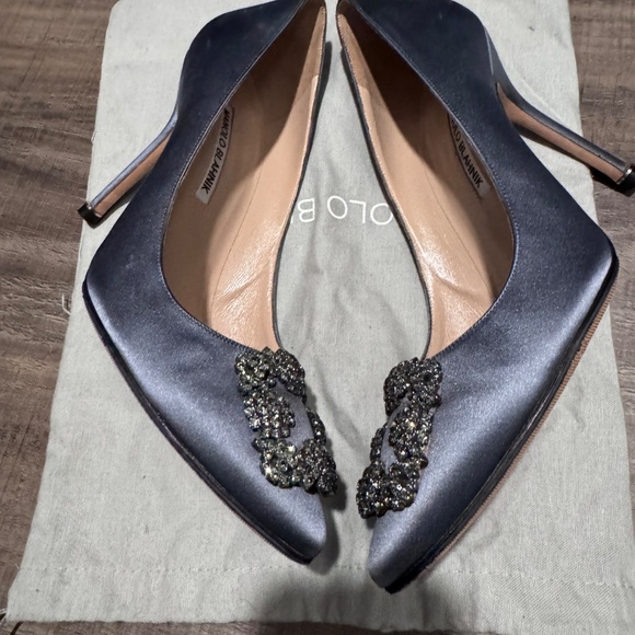 Authentic Manolo Blahnik Womens Shoes Pump Blue Satin  Manola Blahnik shoes